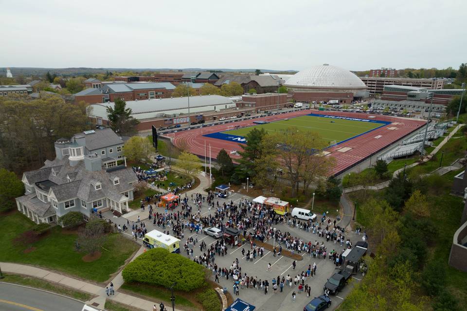 UConn Alumni Center