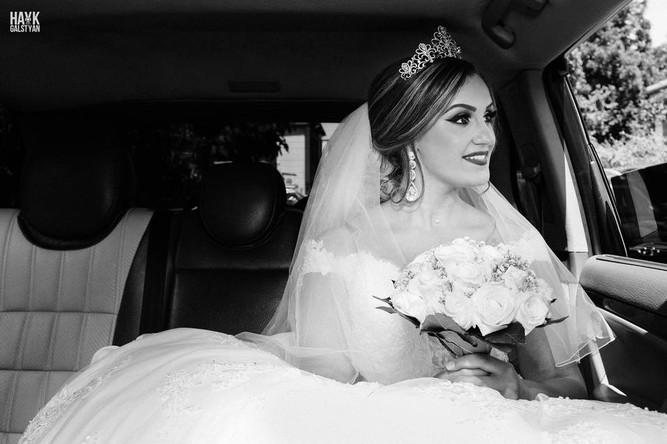 Black and white Bride photo