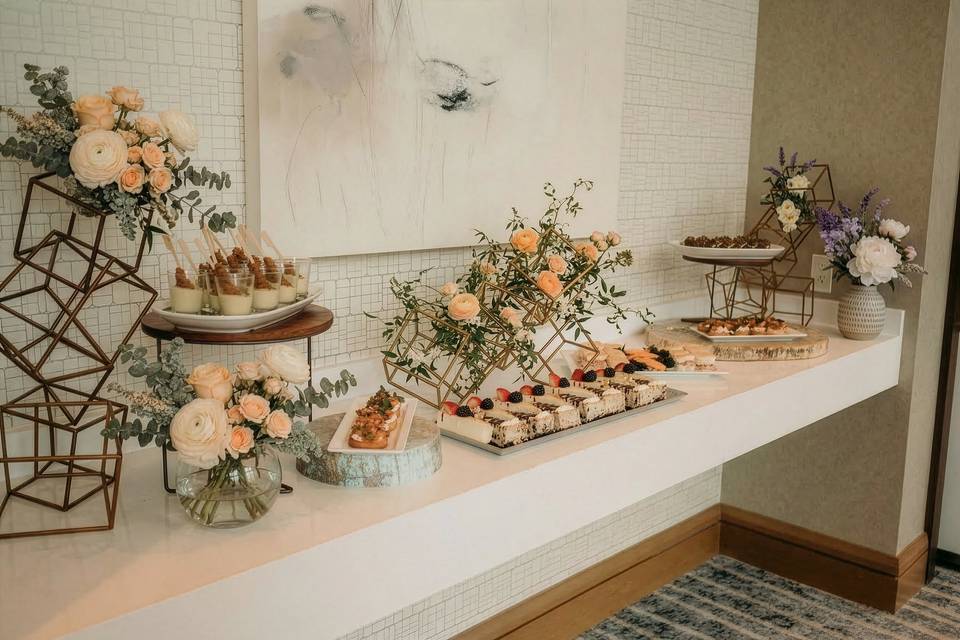 Food/Floral Arrangement