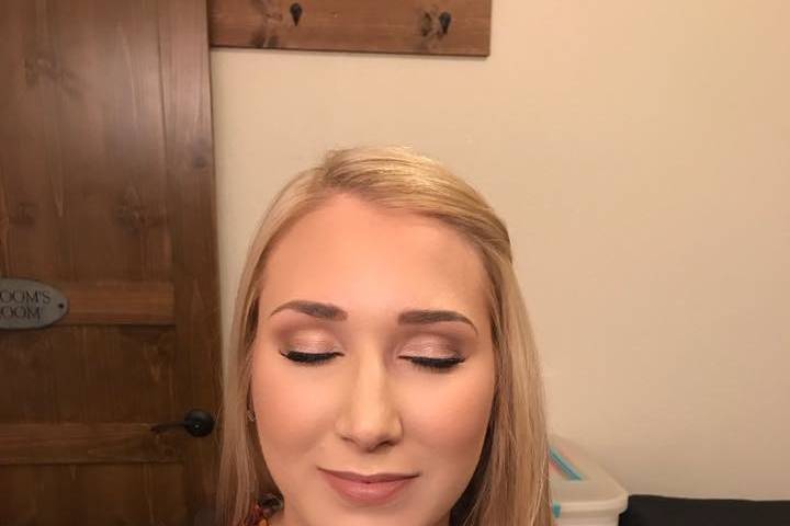 Simple makeup look