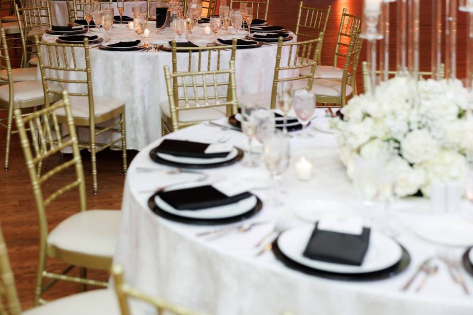 Ambiant Ballroom