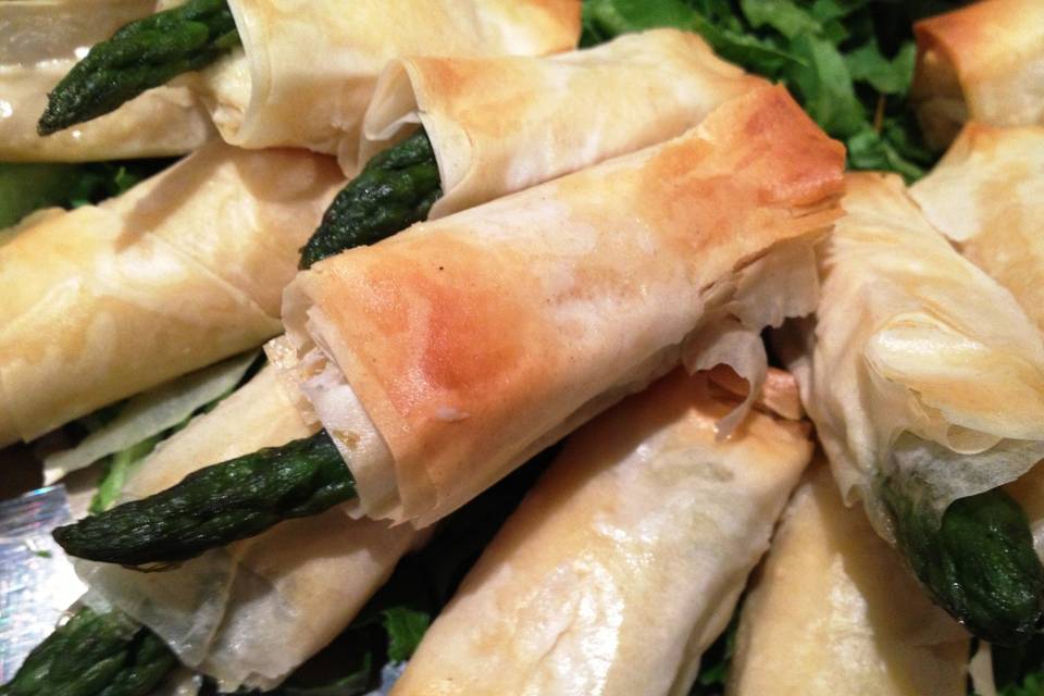 Asparagus wrapped in filo dough