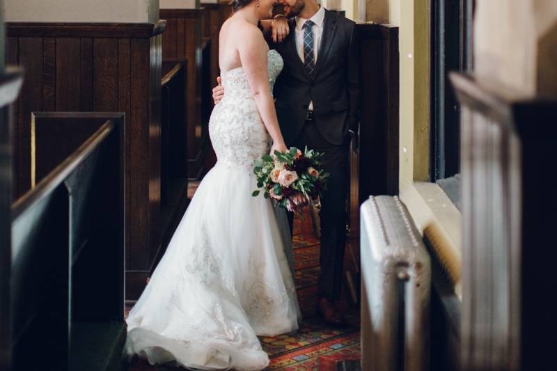 Anna + Jake: Under the Arch