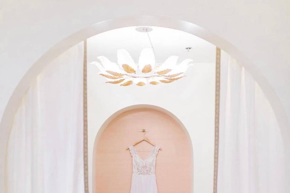 Dahlia Bridal Lounge