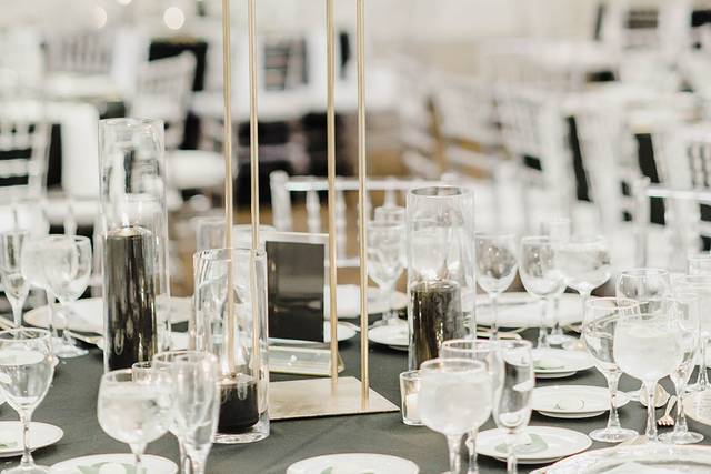 Tall centerpiece