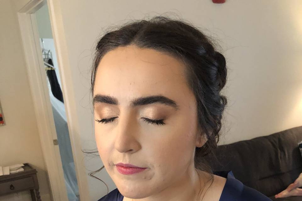 Soft Glam Bridesmaid Makeup