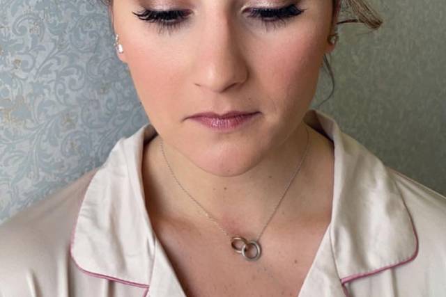 Full Glam & Lashes