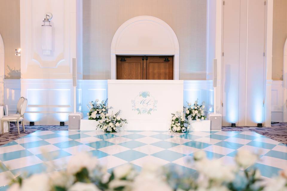 DJ Booth in Bordeaux Ballroom