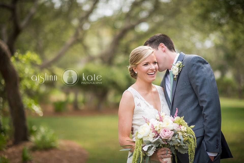 Aislinn Kate WeddingsWedding Photography Studio