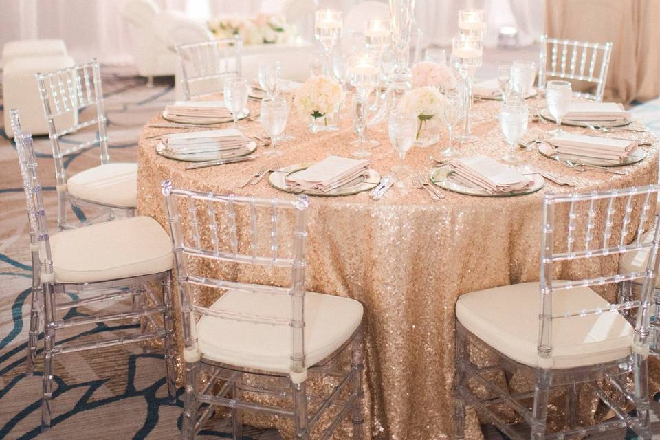 Fabulously Chic Weddings