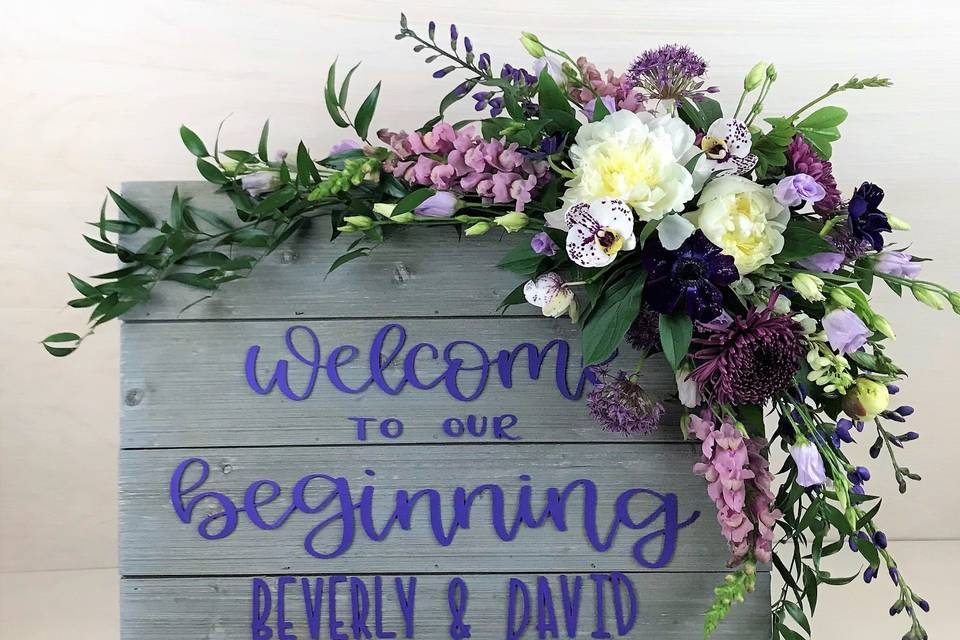 Ceremony Sign Accent