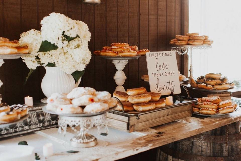 Donut table