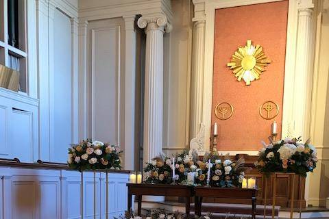 Altar decorations