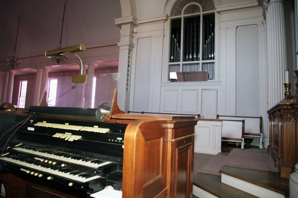 Magnificent organ