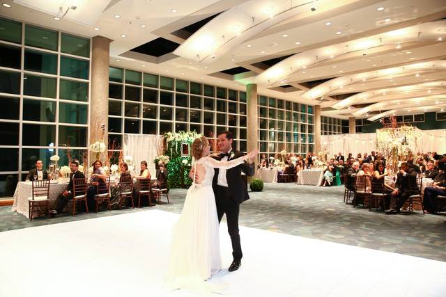 Cuca Gesualdo Weddings & Events