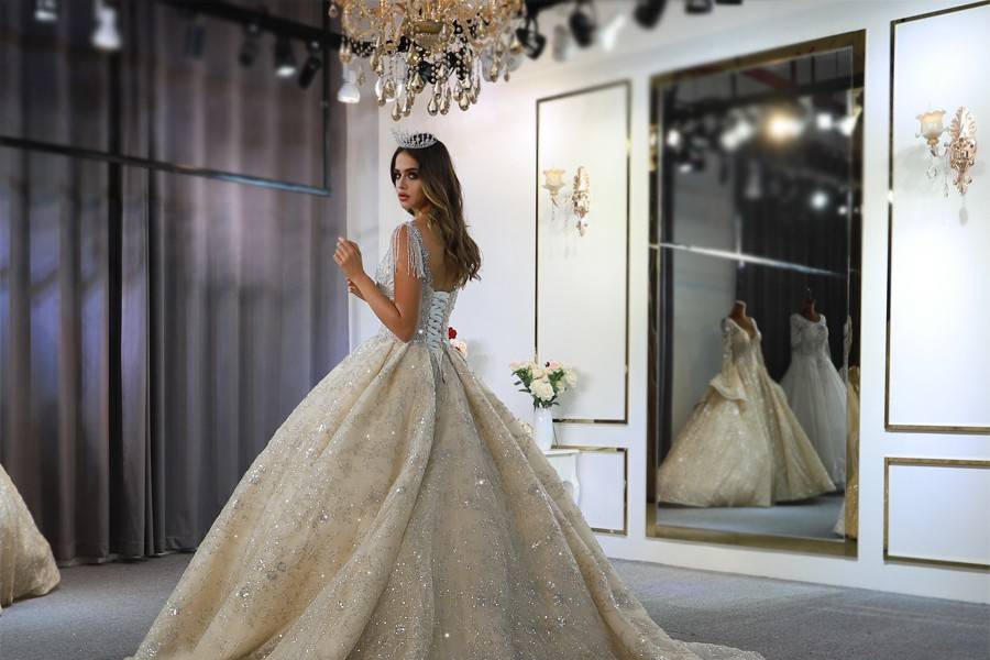 2020 amanda novias collection