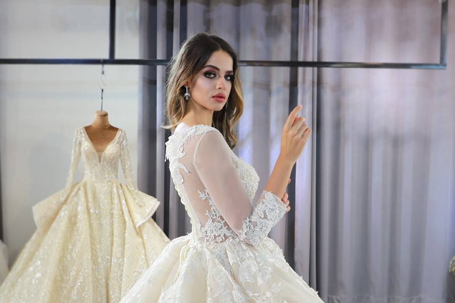 2020 amanda novias collection