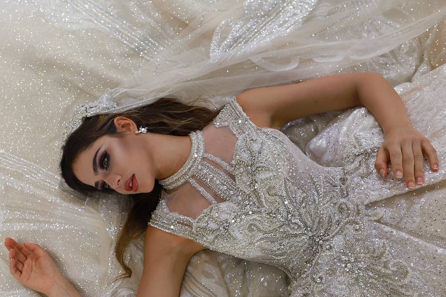 2020 amanda novias collection