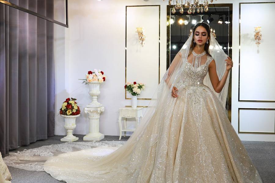 2020 amanda novias collection