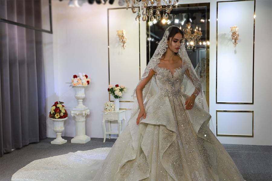 2020 amanda novias collection