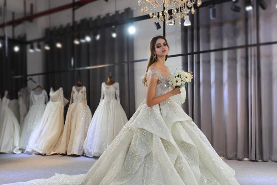 2020 amanda novias collection