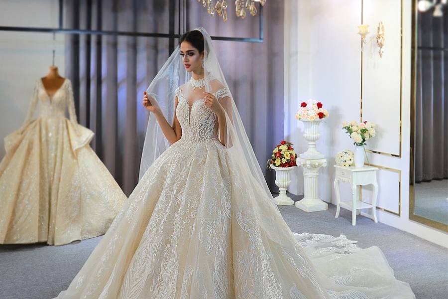 2020 amanda novias collection