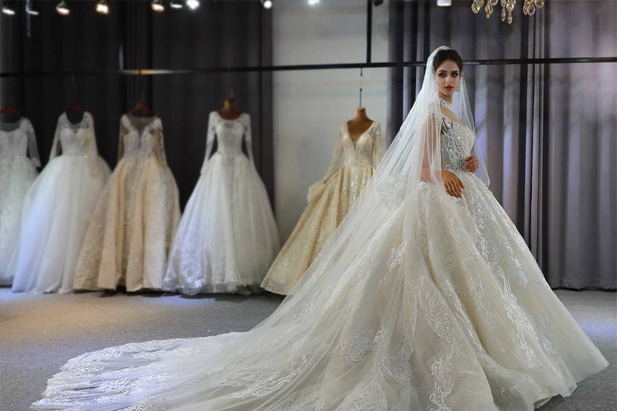 2020 amanda novias collection