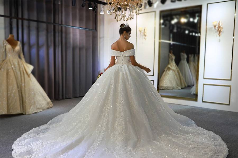 2020 amanda novias collection