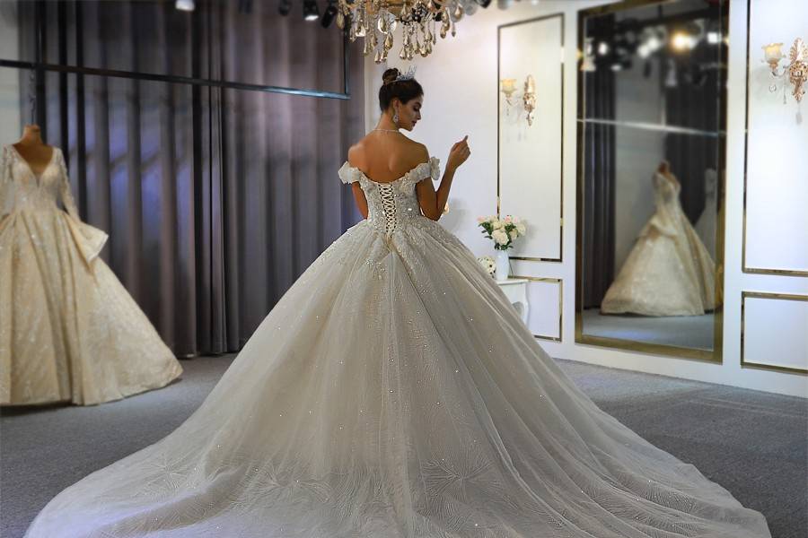 2020 amanda novias collection