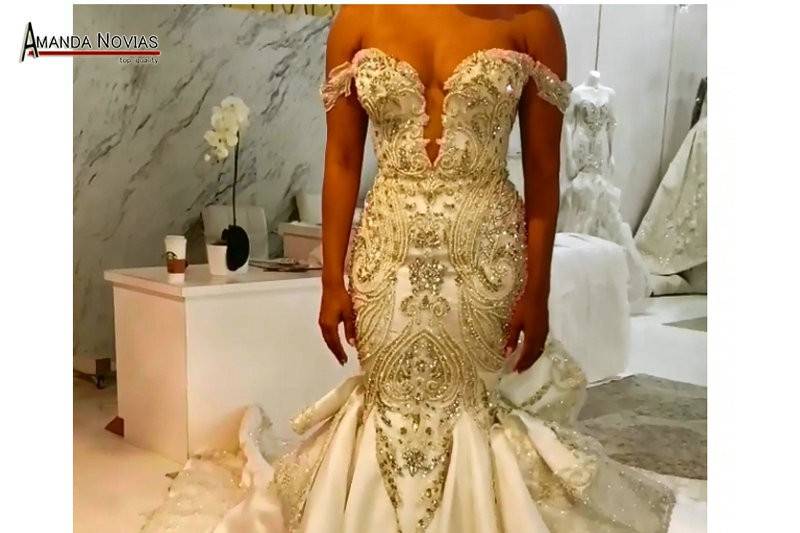 2020 amanda novias collection