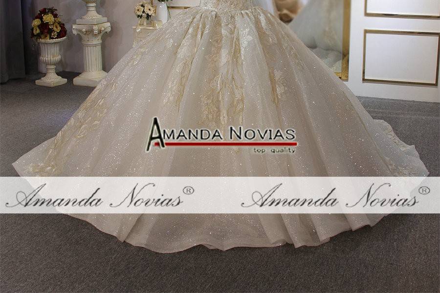 2020 amanda novias collection