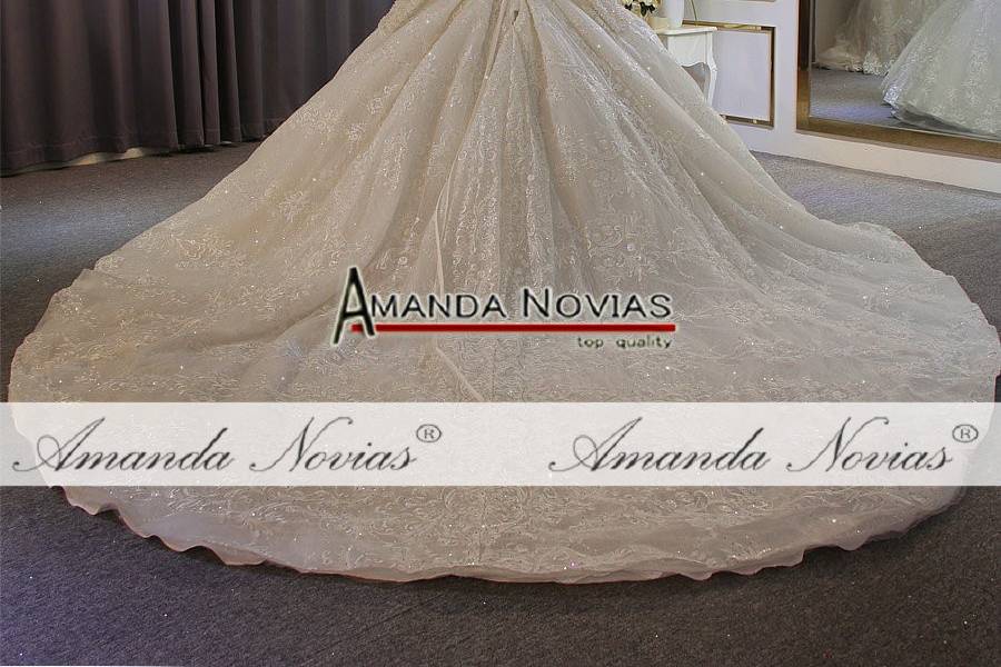 2020 amanda novias collection