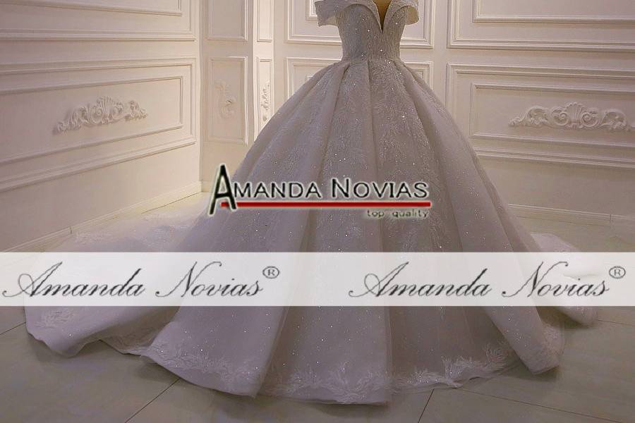 2020 amanda novias collection