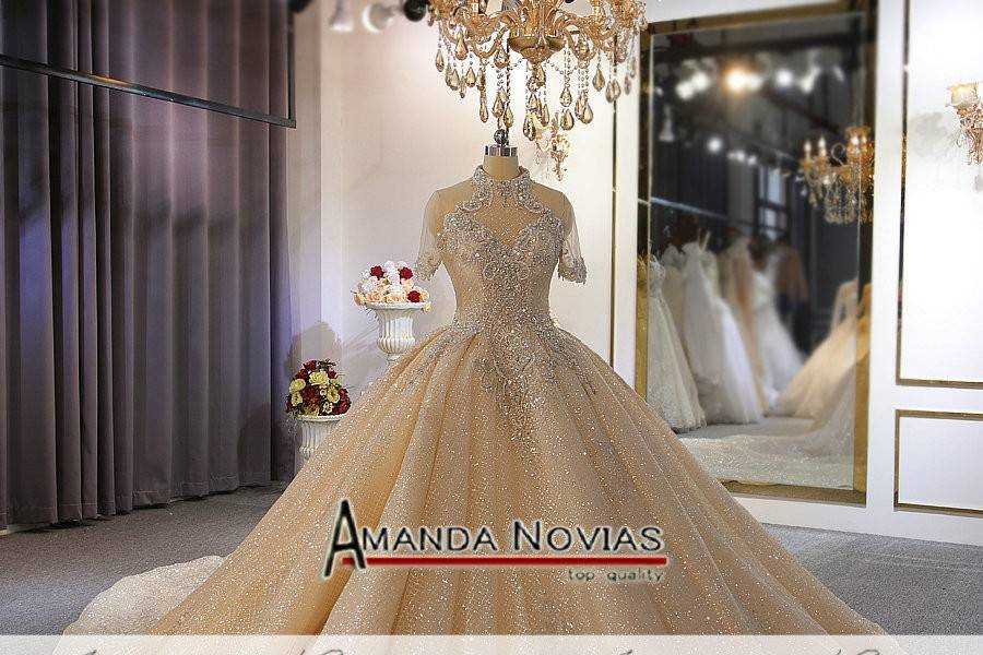 2020 amanda novias collection