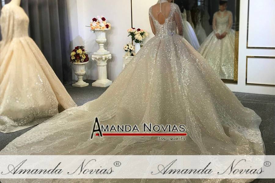 2020 amanda novias collection