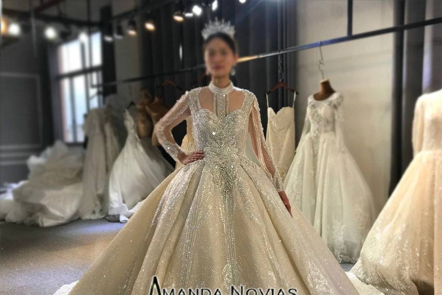 2020 amanda novias collection