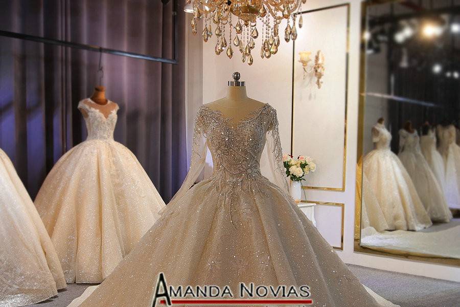 2020 amanda novias collection