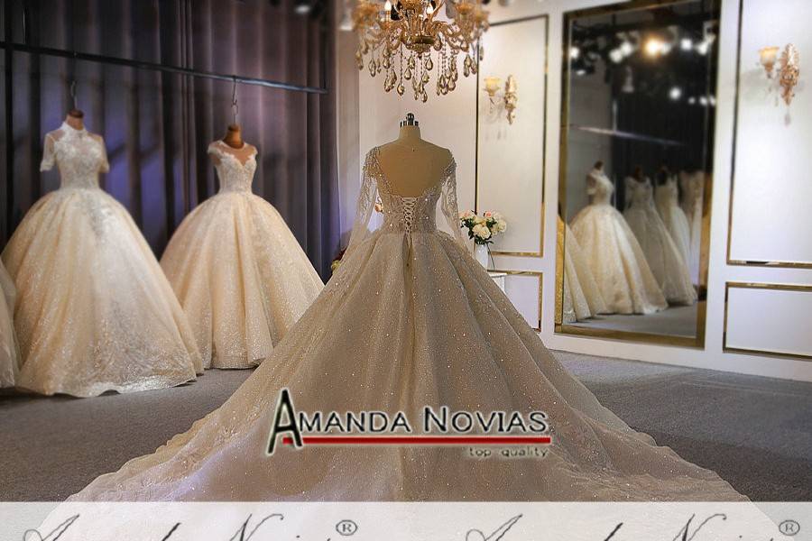 2020 amanda novias collection