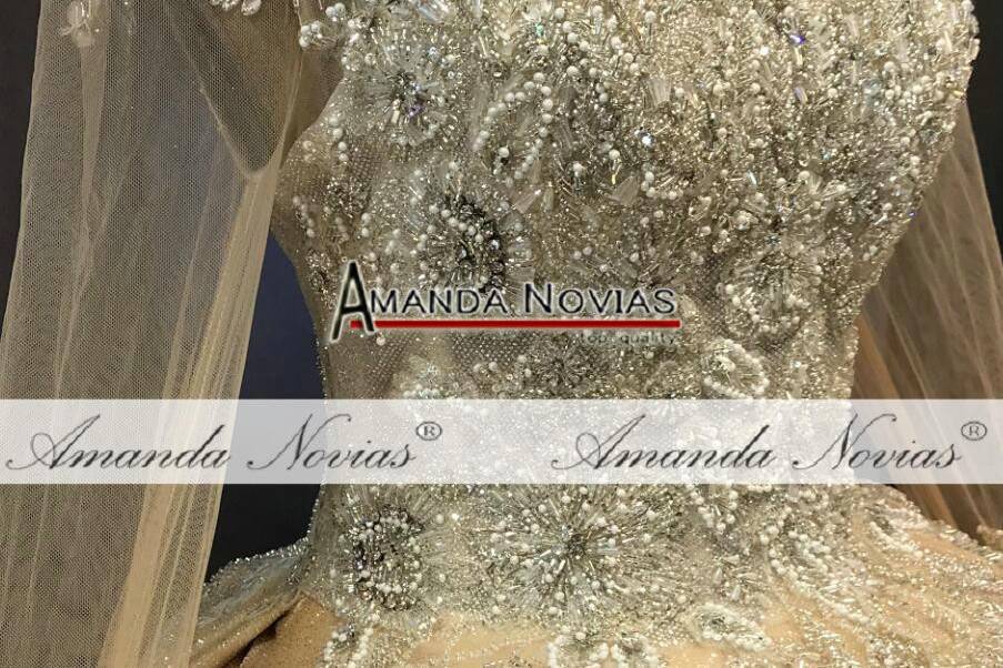 2020 amanda novias collection