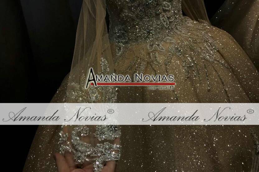 2020 amanda novias collection