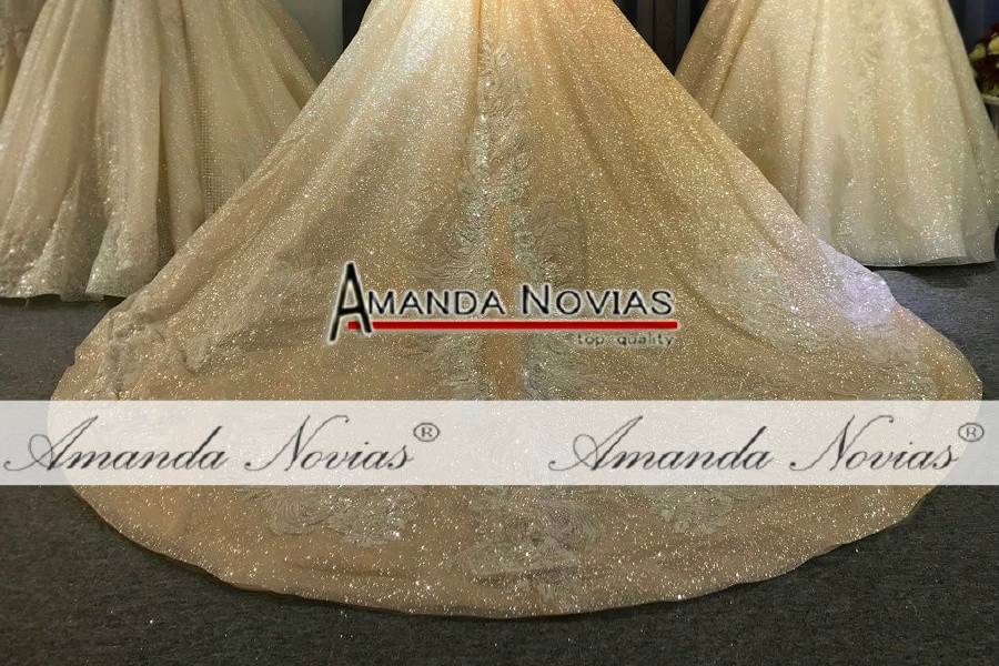 2020 amanda novias collection