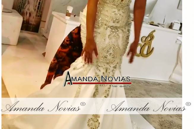 2020 amanda novias collection