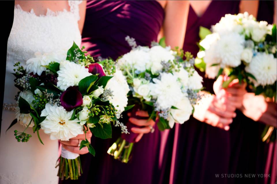 White bouquets