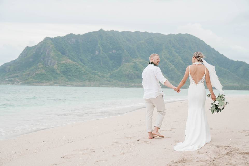 Oahu wedding photographer