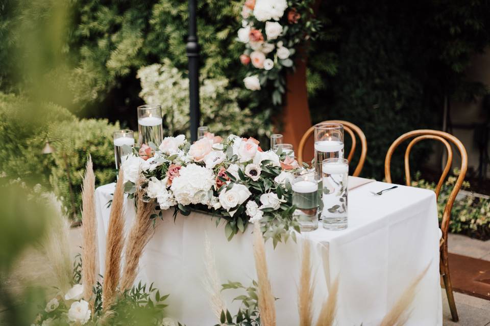 Sweetheart Table