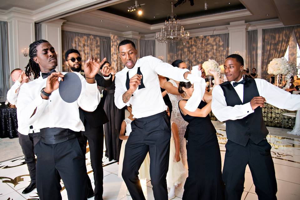 Take Five Entertainment - DJ - Cincinnati, OH - WeddingWire