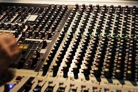 Hampton Roads Audiovisual LLC