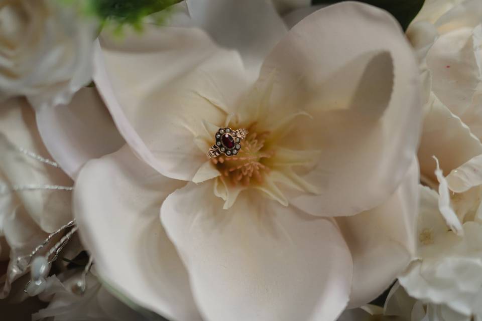 Ring in flower