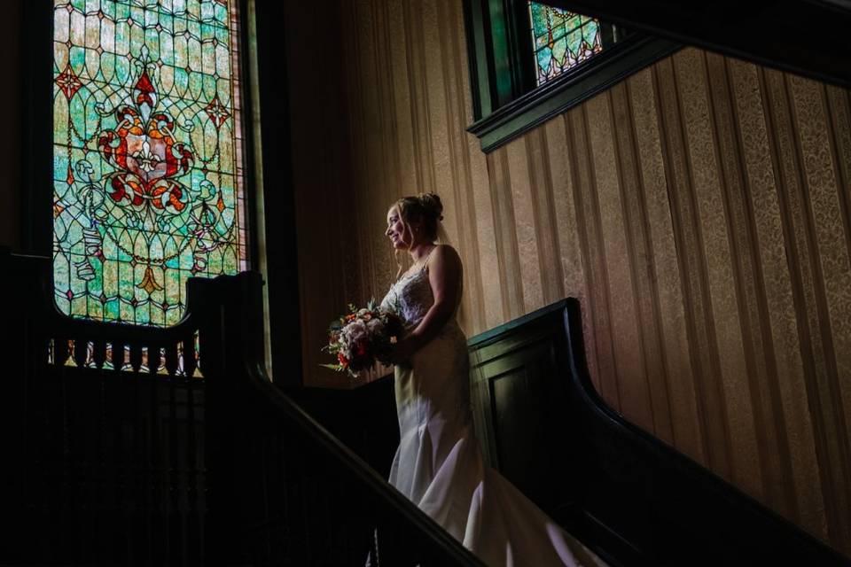 Vrooman Mansion bridal portrai