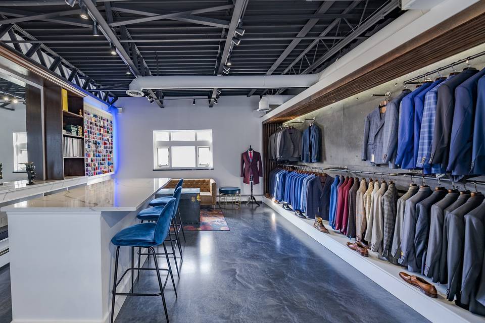 Stylish & Private Showroom